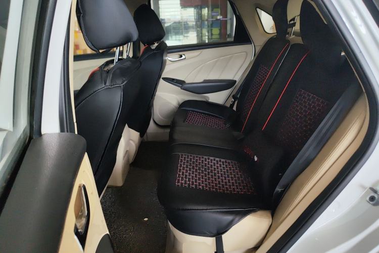 Used Chery Arrizo 7 2015 1.6L Manual ZhiShang Edition Left Rear Seat