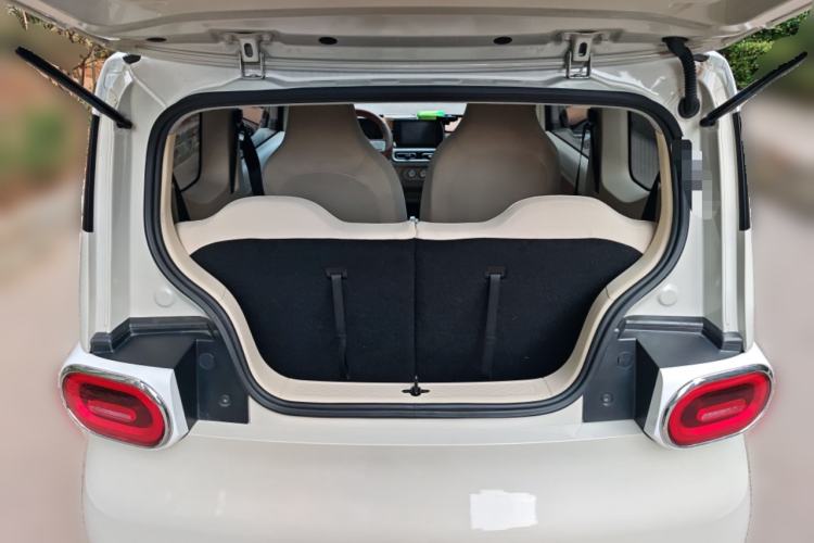 Used Wuling Hongguang MINIEV 2024 3rd Generation 215km Advanced Version
