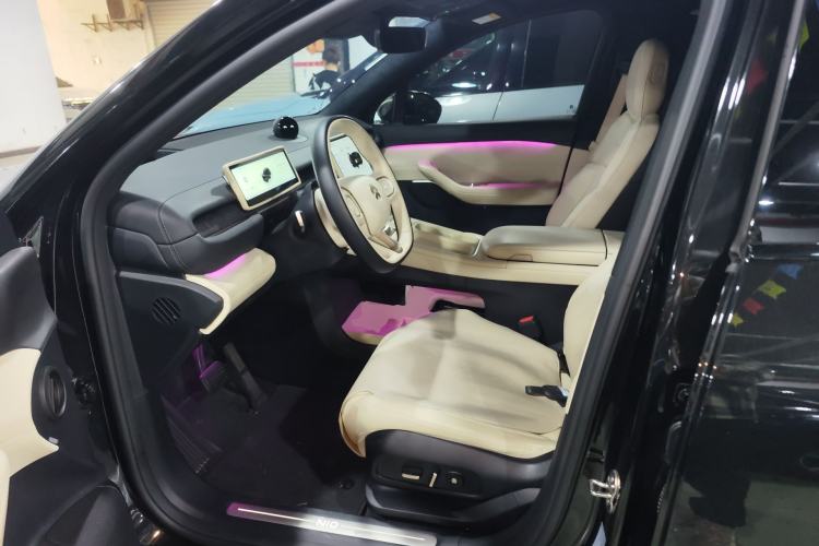 Used Nio ES6 2024 75 kWh
