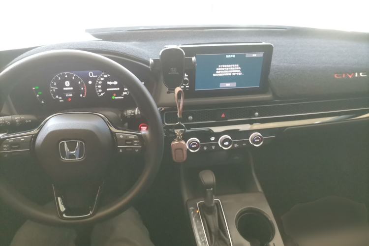 Used Honda Civic 2023 240TURBO CVT Dynamic Edition
