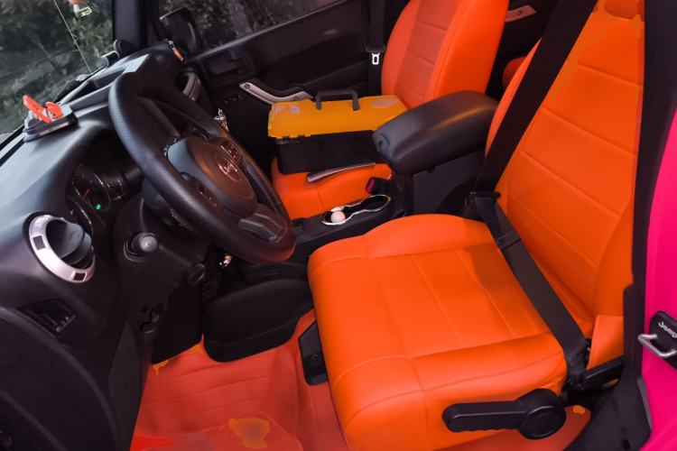 Used Jeep Wrangler 2011 3.8L Sahara Four-Door Edition Left Front Seat