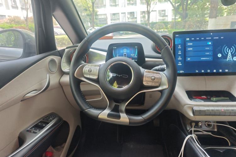 Used BYD Dolphin 2021 405 km Fashion Edition Steering Wheel