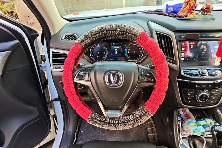 Used Changan CS75 2017 Shangku Edition 1.5T Manual ZhiXiang Model