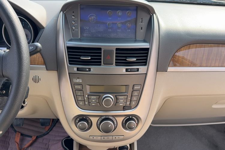 Used Buick Excelle 2013 1.5L Manual Classic Model