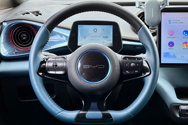 Used BYD Dolphin 2021 405 km Fashion Edition