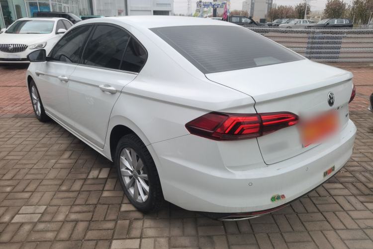 Used Volkswagen Bora 2020 1.5L Automatic Comfort Model Rear Left 45 Deg