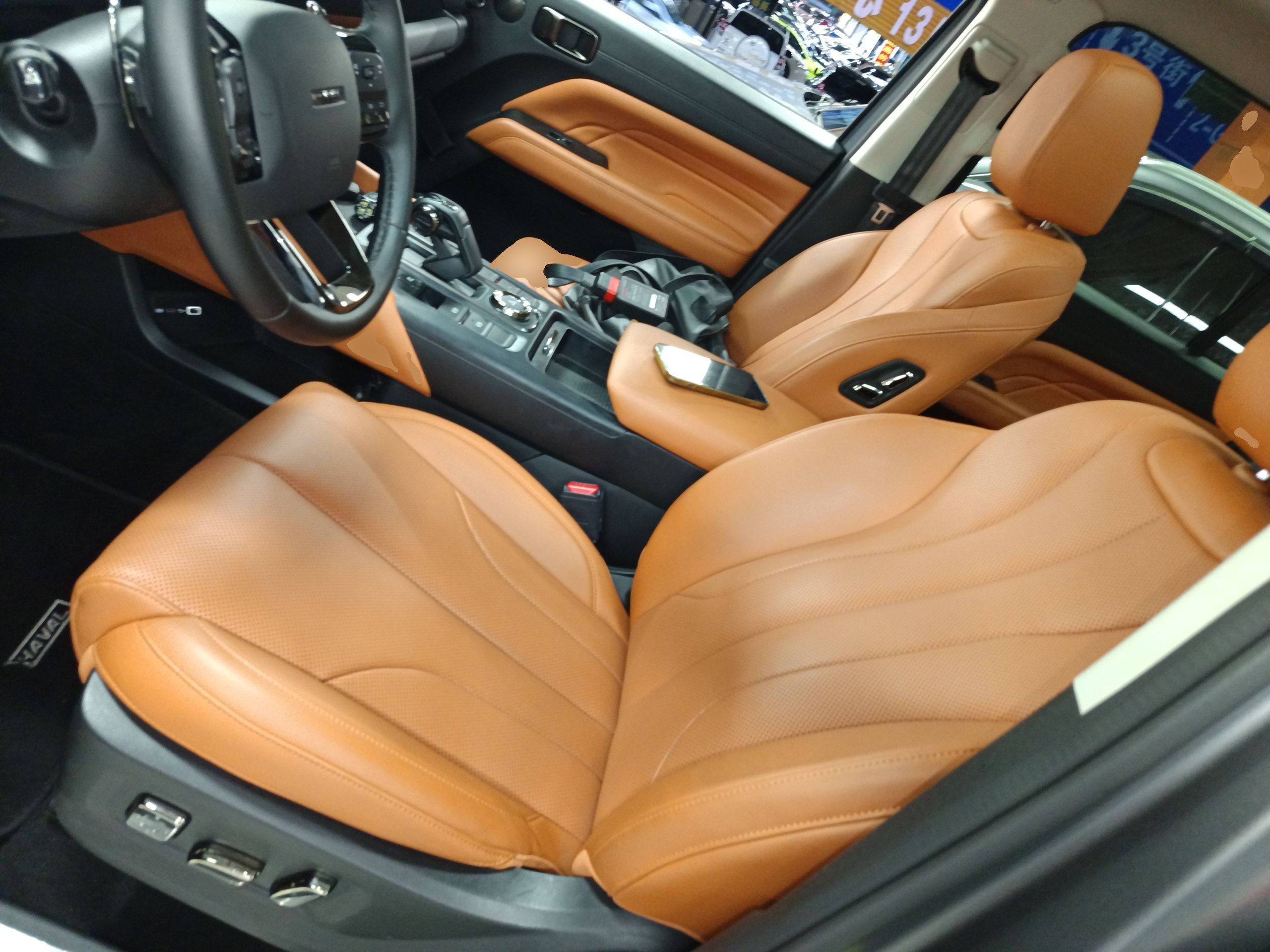 المقاعد الأمامية داخل السيارة