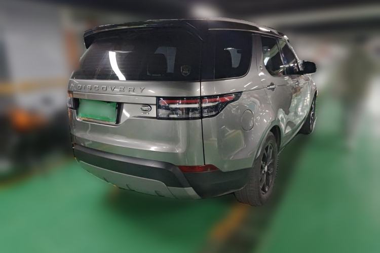 Used Land Rover Discovery 2017 3.0 SC V6 SE Rear Right 45 Deg