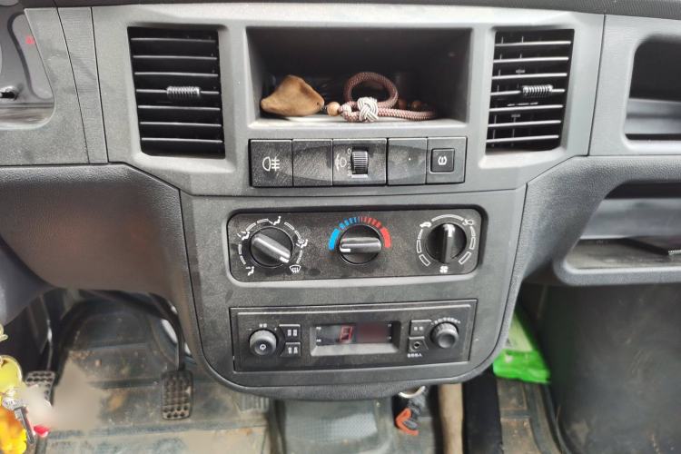 Used Wuling Zhiguang 2023 1.5L Practical Version 5/7 Seats