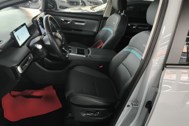 Used AION Y 2023 Younger Star Edition