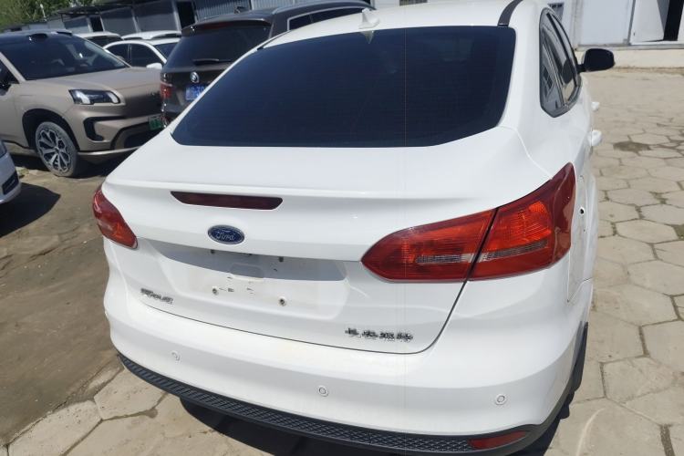 Used Ford Focus 2018 Sedan Classic 1.6L Automatic Trendy SmartDrive Edition Rear