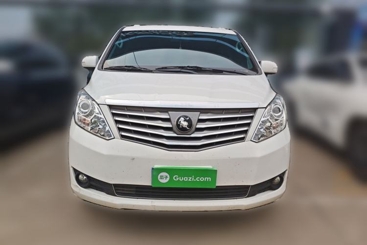 Used FORTHING Lingzhi PLUS 2021 2.0L Manual Luxury 7-Seater Front