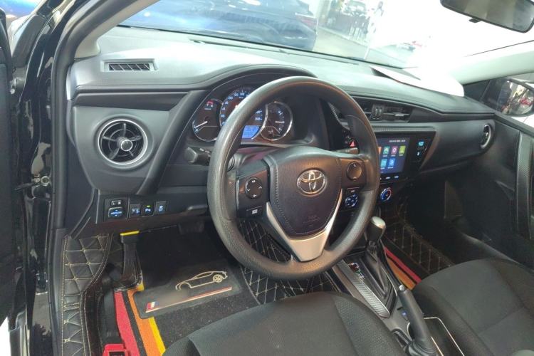 Used Toyota Levin 2018 185T CVT Luxury Edition Center Console