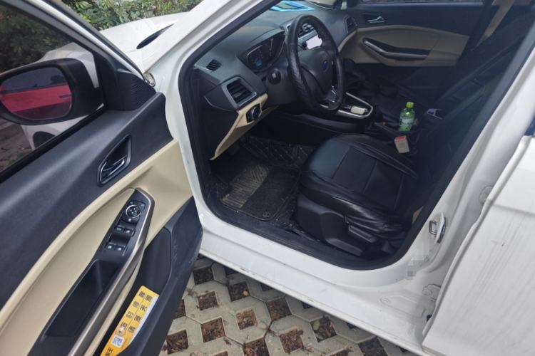 Used Ford Escort 2015 1.5L Automatic Comfort Edition