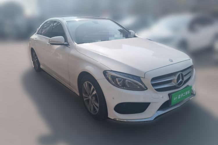 Used Mercedes-Benz C-Class 2016 C 200 L Sport Edition Front Right 45 Deg