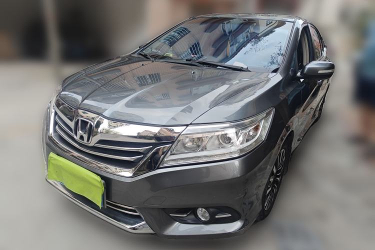 Used Honda Crider 2013 1.8L automatic comfort version