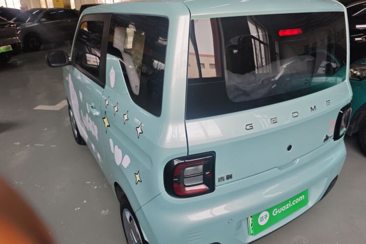 Used Geely Galaxy Panda 2023 Panda Mini 120km Asian Games Edition
