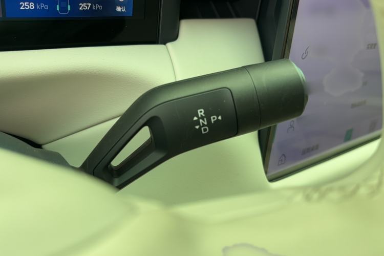 Used Lynk & Co 900 2025 1.5T Halo