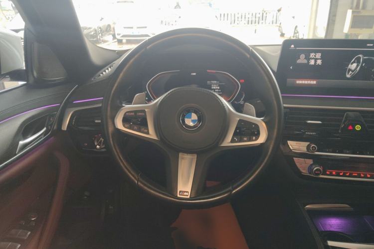 Used BMW 5 Series 2022 Restyled 530Li Luxury Edition M Sport Package
