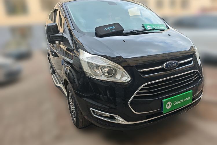 Used Ford Tourneo Custom 2017 2.0T Automatic Elite Version Front Right 45 Deg