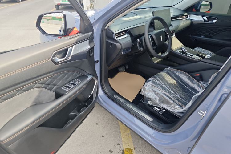 Used Wey Latte DHT 2022 1.5T DHT Extra-Large Cup
