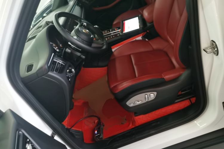 Used Porsche Macan 2024 Macan 2.0T