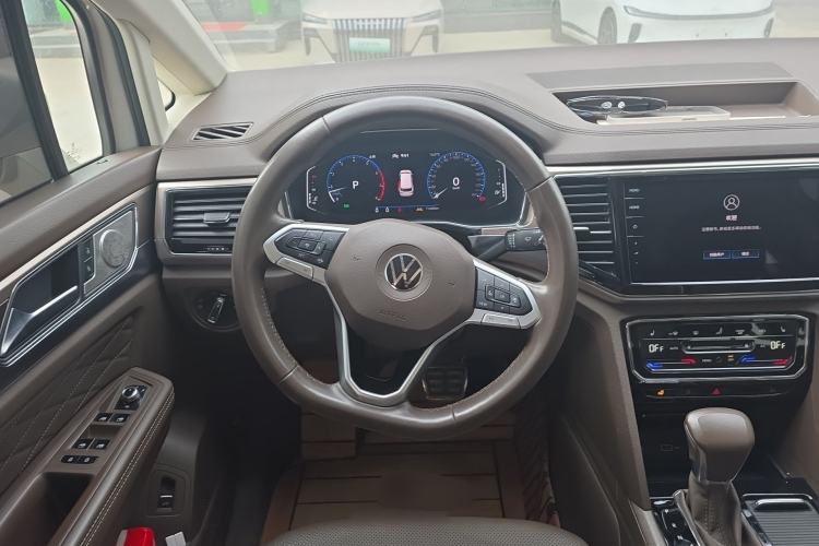 Used Volkswagen Viloran 2020 380TSI Prestige Edition Steering Wheel