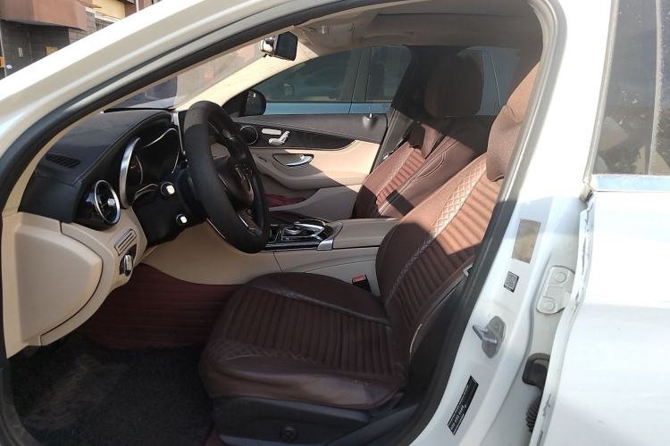 Used Mercedes-Benz C-Class 2015 Facelift C 200 L