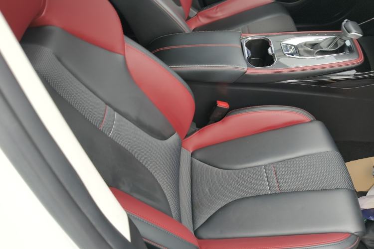 Used CHANGAN OSHAN X5 2021 Revised Version 1.5T DCT Luxury Edition