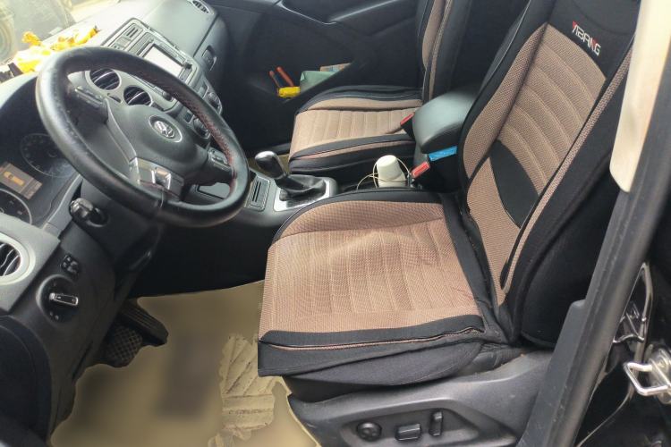 Used Volkswagen Tiguan 2013 2.0 TSI Automatic All-Wheel Drive Luxury Edition Left Front Seat