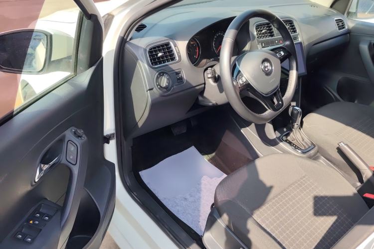 Used Volkswagen Polo 2018 1.5L Automatic Enjoyment Model