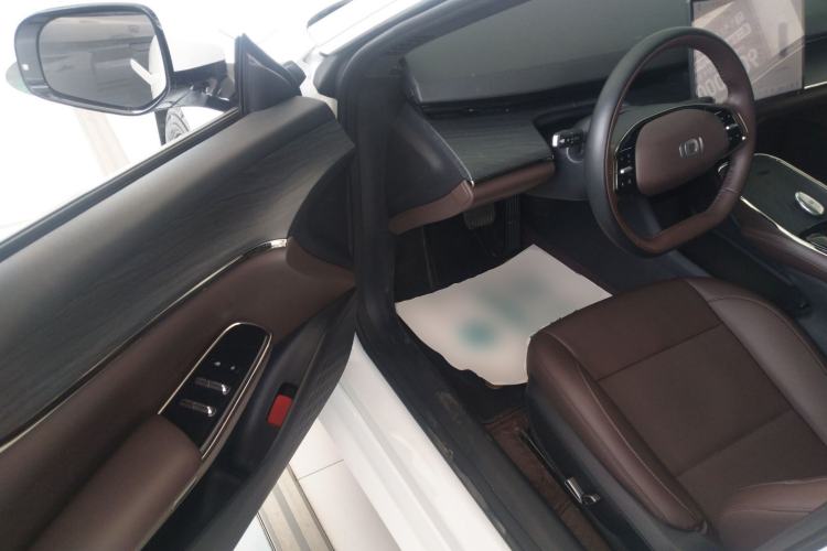 Used CHANGAN NEVO A07 2025 All-Electric "Real Bargain" 525 Luxury Model
