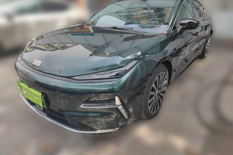 Used Geely Galaxy 8 2025 130km EM-P Starship Edition