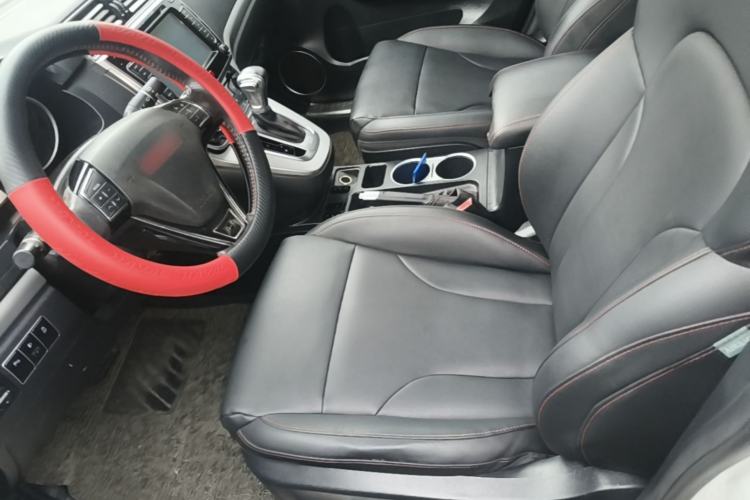 Used Haval H6 2015 Sport Edition 1.5T Automatic Two-Wheel Drive Luxury Model
