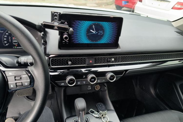 Used Honda Civic 2023 240TURBO CVT Dynamic · Center Stage Special Edition