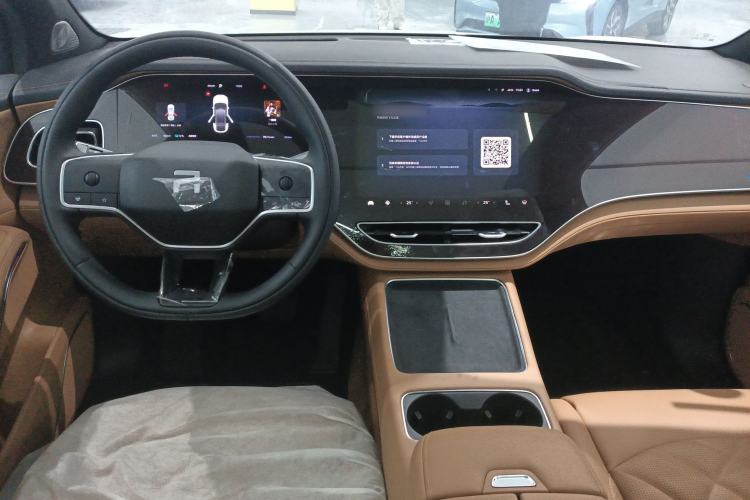 Used Rising R7 2025 Model Advanced Edition
