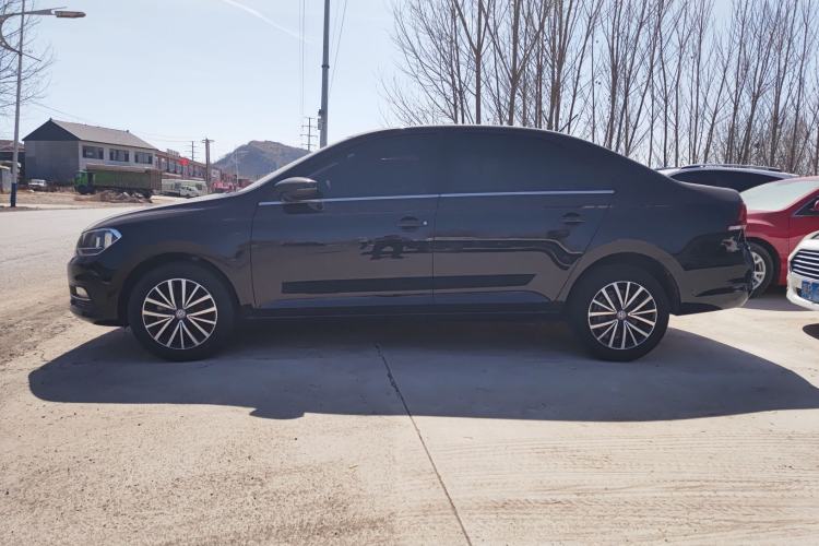 Used Volkswagen Santana 2021 1.5L Manual Comfort Edition