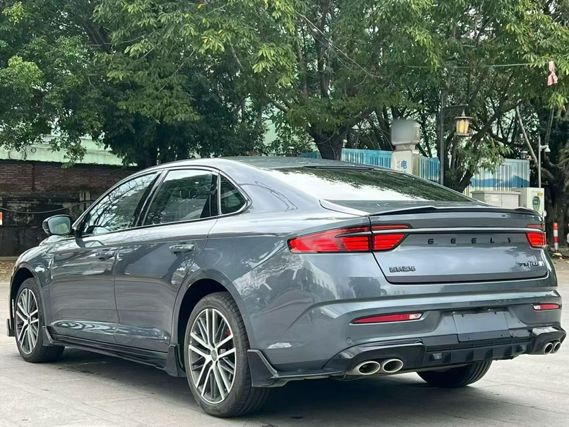 Geely Auto Preface 2024 2.0TD Xiaohan Edition — снимка 13