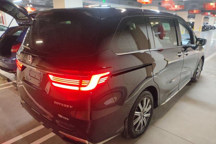 Used Honda Odyssey 2024 2.0L eHEV Sharp & Enjoy Edition