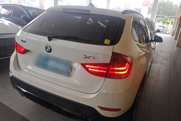 Used BMW X1 2013 sDrive18i Sport Design Package Rear Right 45 Deg