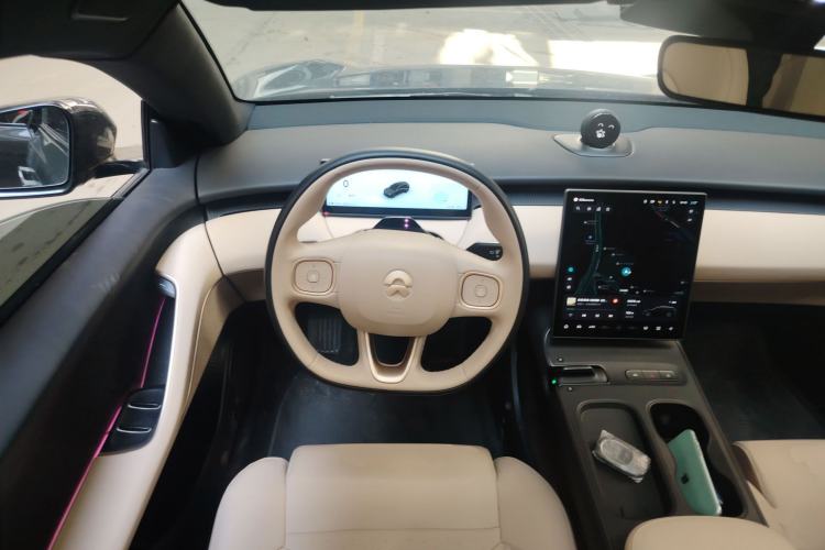 Used Nio ET5T 2024 75kWh Touring Steering Wheel