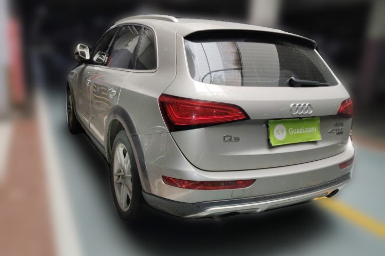 Used Audi Q5 2017 Plus 40 TFSI Technology Model Rear Left 45 Deg