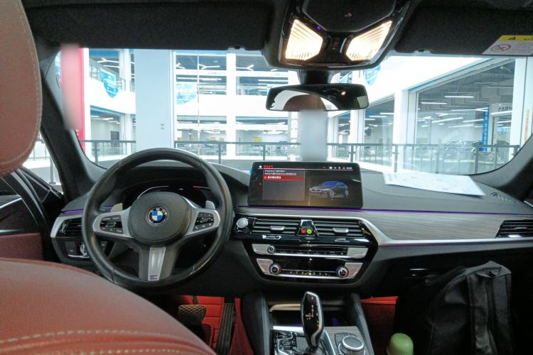 Used BMW 5 Series 2022 Restyled 530Li Leading Edition M Sport Package
