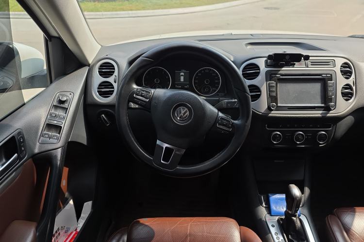 Used Volkswagen Tiguan 2013 2.0 TSI Automatic All-Wheel Drive Luxury Edition