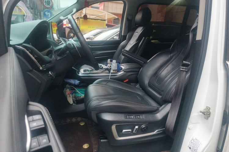 Used SAIC MAXUS G20 2021 PLUS 2.0T Gasoline Automatic Luxury Edition
