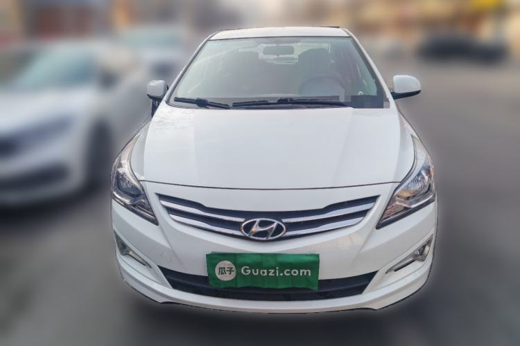 Used Hyundai Verna (older generation) 2014 1.4L Manual Smart GLS Trim
