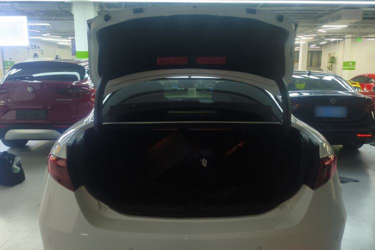 Used Alfa Romeo Giulia 2022 2.0T 280HP Ti Driving Edition