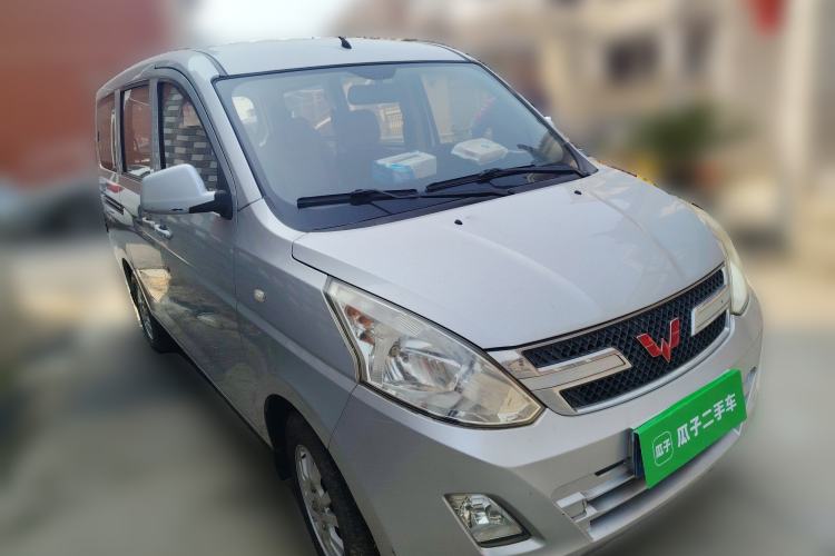 Used Wuling Hongguang 2013 1.2L S Comfort Model China IV Standard
