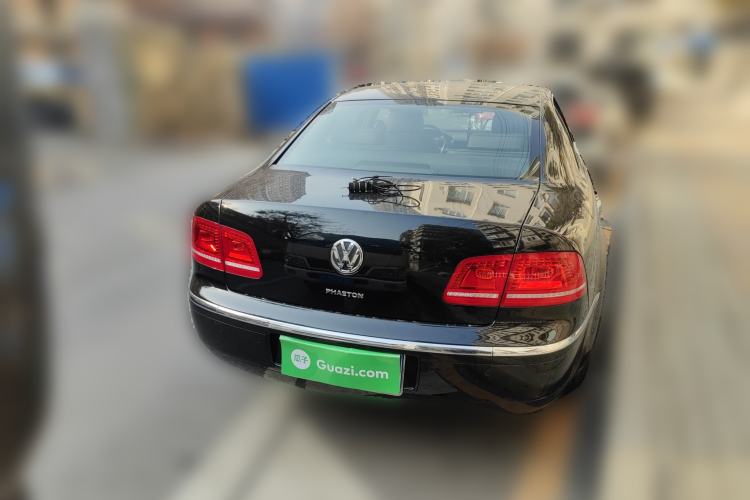 Used Volkswagen Phaeton 2011 3.6L V6 4-Seater Extended-Length Individual Edition