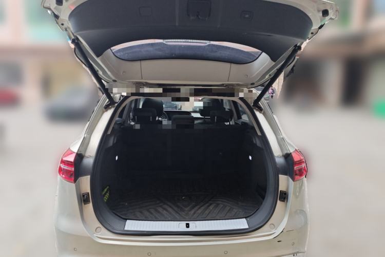 Used Hongqi HS5 2019 2.0T Smart Connect Flagship Edition Trunk